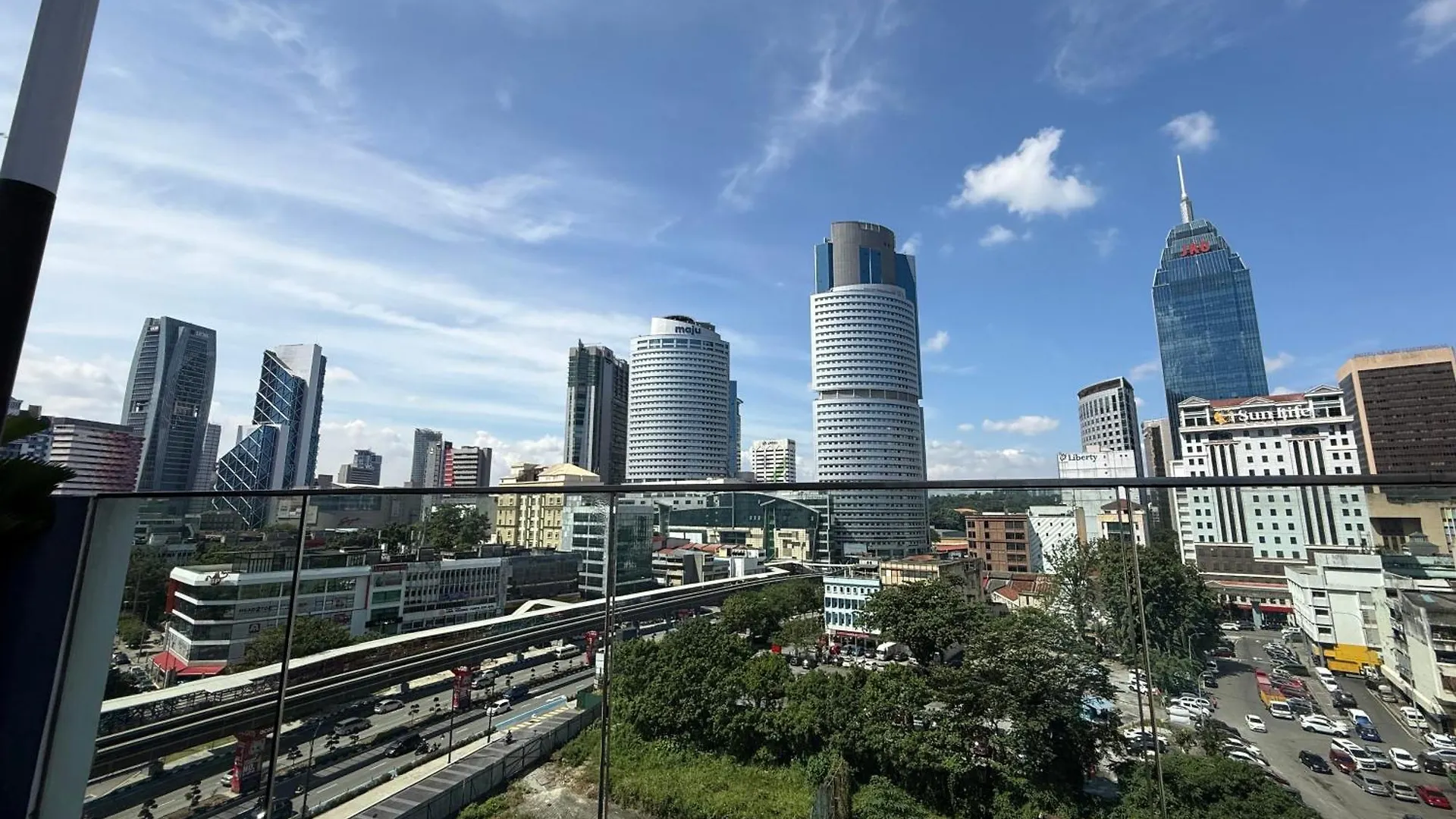 Quill Residence Service Suites Kuala Lumpur Apartment